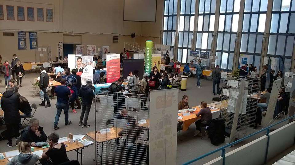 Deux étoiles pour l'emploi