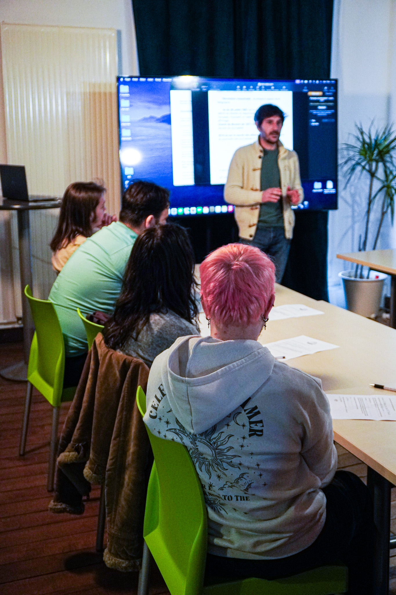 Ateliers d'éducation aux médias et à l'information